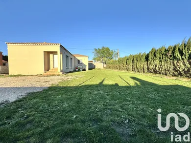 Maison à Saint-Gilles (30800)