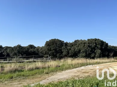 Terrain à bâtir à Saint-Gilles (30800)