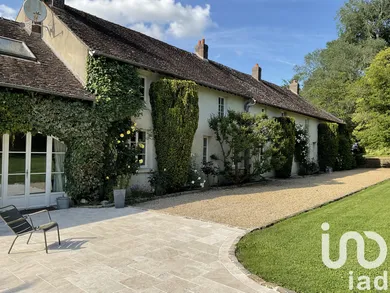 Domain at Coulommiers (77120)