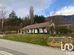 Traditional house at Valserhône (01200)