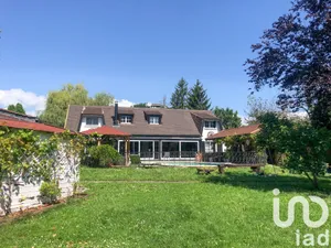 Maison traditionnelle à Prévessin-Moëns (01280)