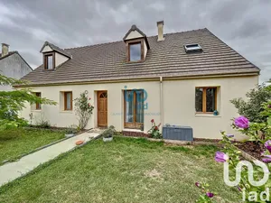 Maison traditionnelle à La Selle-en-Hermoy (45210)