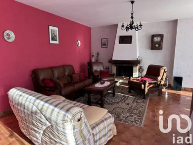 Traditional house at Treffiagat (29730)