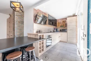 Apartment in Ennery (57365)