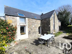 Maison à Pleyben (29190)