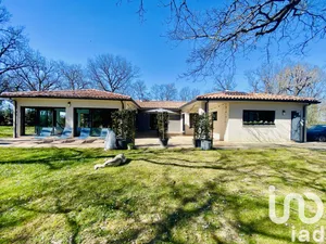 Maison d'architecte à Larra (31330)