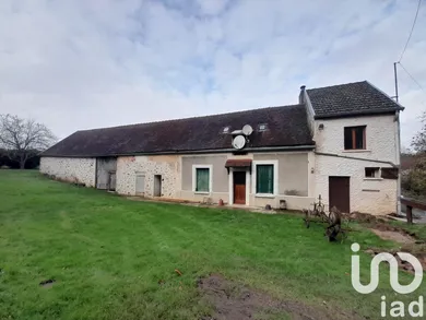 Village house at Rieux (51210)