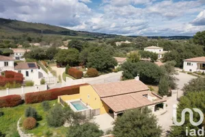 Maison traditionnelle à Seillons-Source-d'Argens (83470)