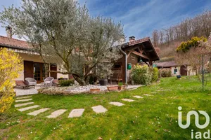 House at Chozeau (38460)