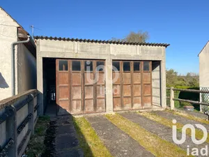 Land at Champagne-sur-Seine (77430)