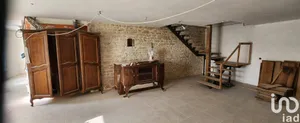 House at Saint-Usage (10360)