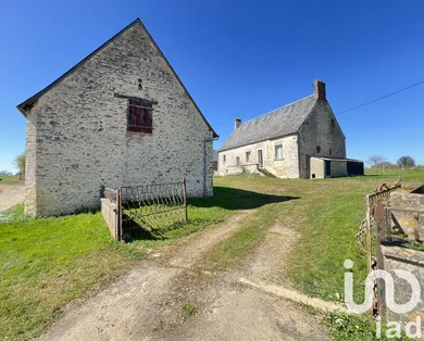 Maison de campagne à Évron (53600)