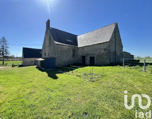 Maison de campagne à Évron (53600)