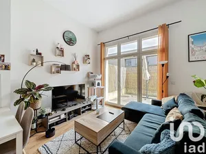 Apartment at Bordeaux (33300)