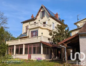 Mansion in Rioz (70190)