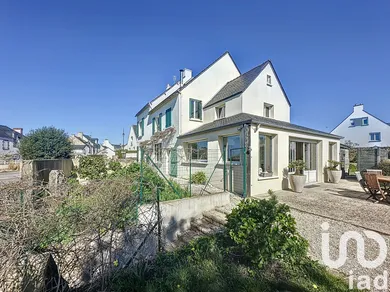 Maison de ville à Ambon (56190)