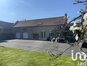Traditional house at Hem-Lenglet (59247)