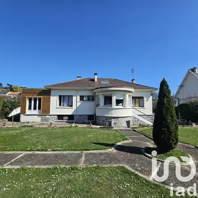 House at Eu (76260) — 18/19