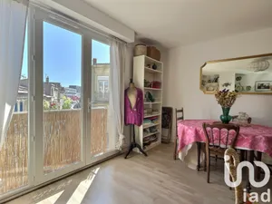 Appartement à Bordeaux (33800)