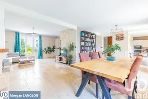 Detached house at Viry-Châtillon (91170)