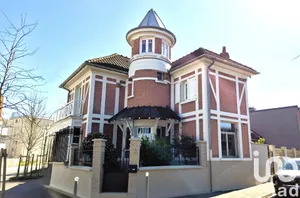 Maison à Lille (59160)