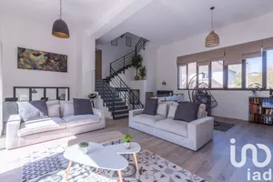 House at Chatou (78400)