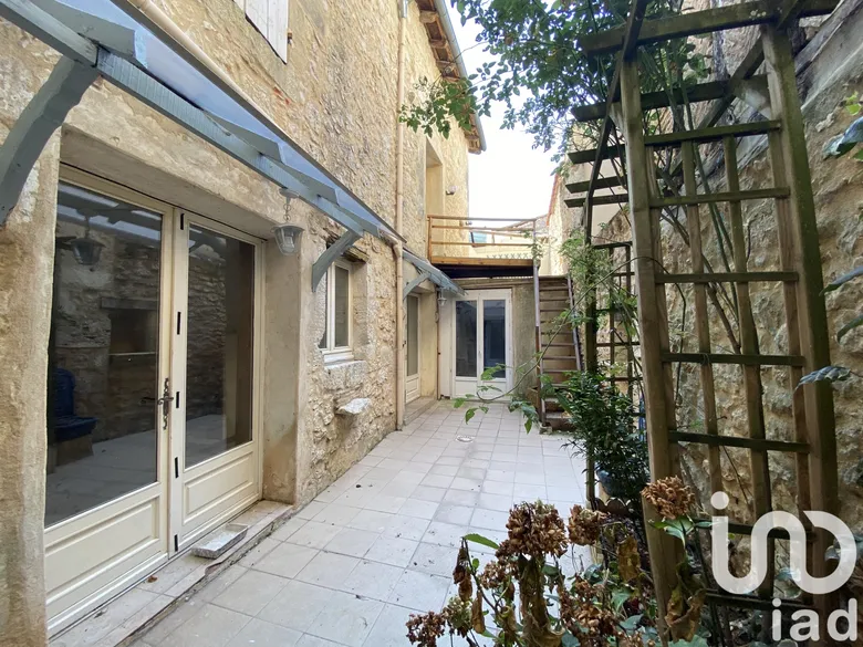 Maison 7 pièces 253 m² · à Sainte-Foy-la-Grande · 253 m² · 180 000 €