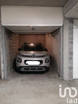 Parking at Lille (59000)
