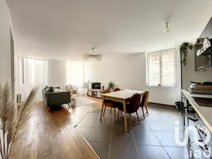 Appartement à Saint-Affrique (12400)