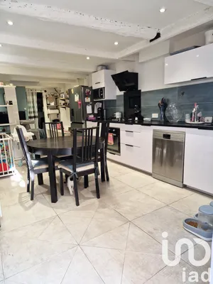Townhouse at La Seyne-sur-Mer (83500)