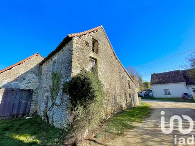 Barn at Angles-sur-l'Anglin (86260)