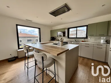 Maison à Saint-Sernin (07200)