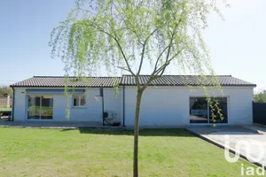 Traditional house at Tercé (86800)