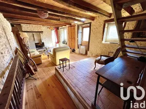 Village house at Saulgé (86500)