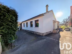 Pavillon à Chooz (08600)