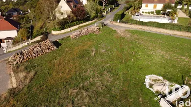 Terrain à bâtir à Ussac (19270)