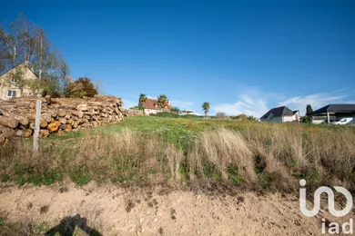 Terrain à bâtir à Ussac (19270)