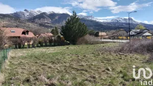 Terrain à bâtir à La Bâtie-Neuve (05230)
