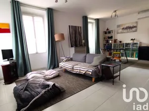 Appartement à Hyères (83400)