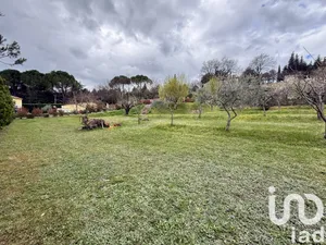 Terrain à bâtir à Malaucène (84340)