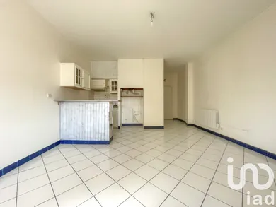 Apartment in Reims (51100)