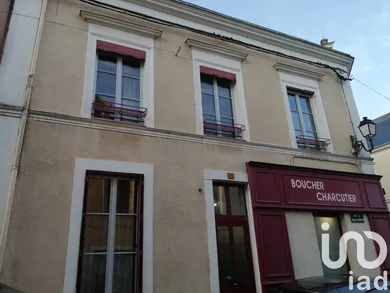 Townhouse in Sillé-le-Guillaume (72140)