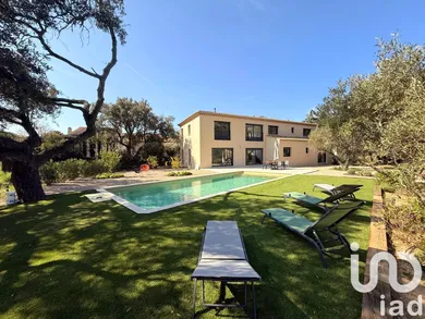 Maison à Le Plan-de-la-Tour (83120)