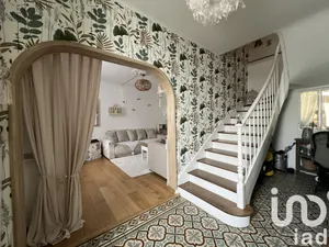 House at Arnage (72230)