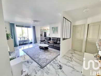 Apartment at Marseille (13008)