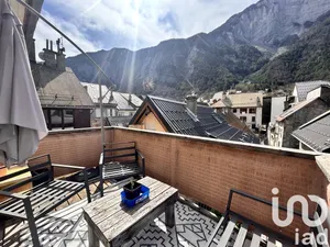 Appartement à Le Bourg-d'Oisans (38520)