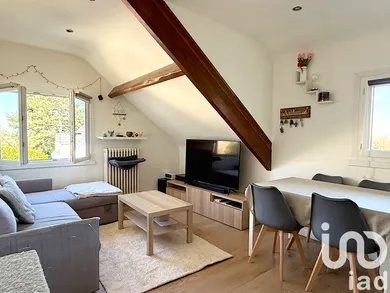 Apartment at La Queue-les-Yvelines (78940)