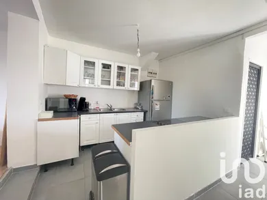 Appartement à Coubron (93470)