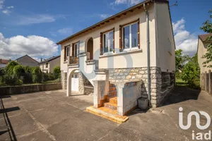 Traditional house at Quincy-sous-Sénart (91480)