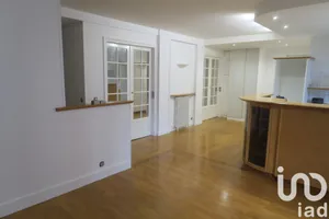 Apartment at Asnières-sur-Seine (92600)